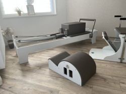 Gerinc Stúdió Böszörmény