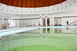 Róna Kincse Gyógyfürdő